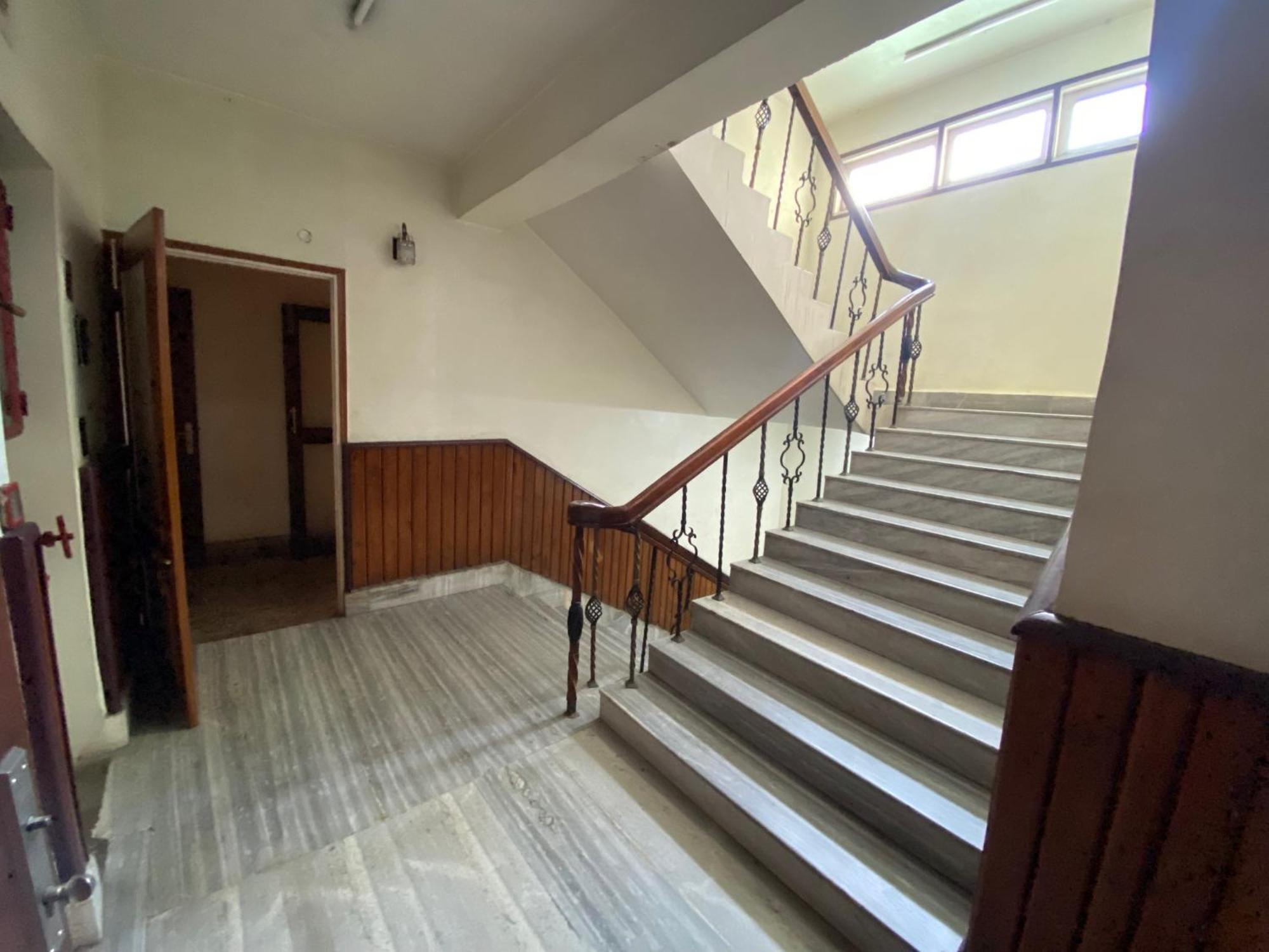 Hotel Rituraj Guwahati Dış mekan fotoğraf